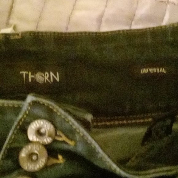 Thorn shorts - Picture 4 of 4